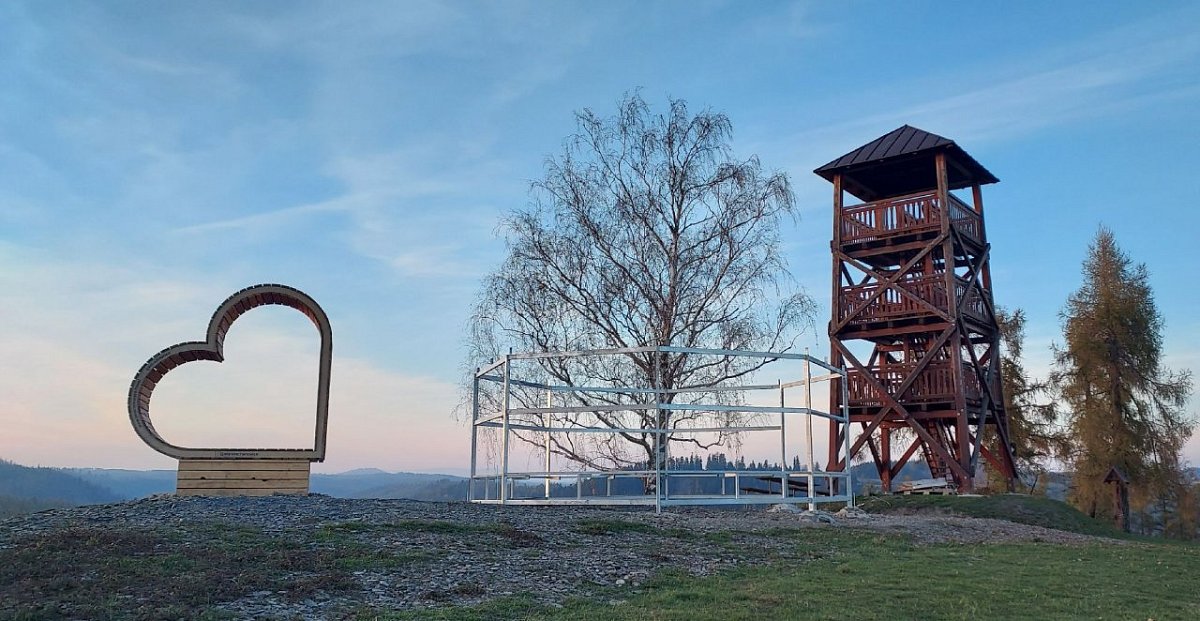 Nikosův kopec (495 m)