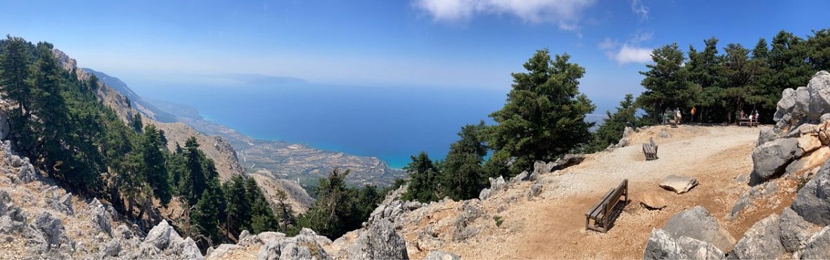 Μεγάλος Σωρός (1628&nbsp;m)