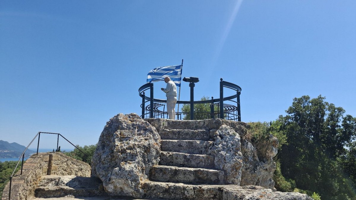 Ο θρόνος του Κάιζερ (249&nbsp;m)