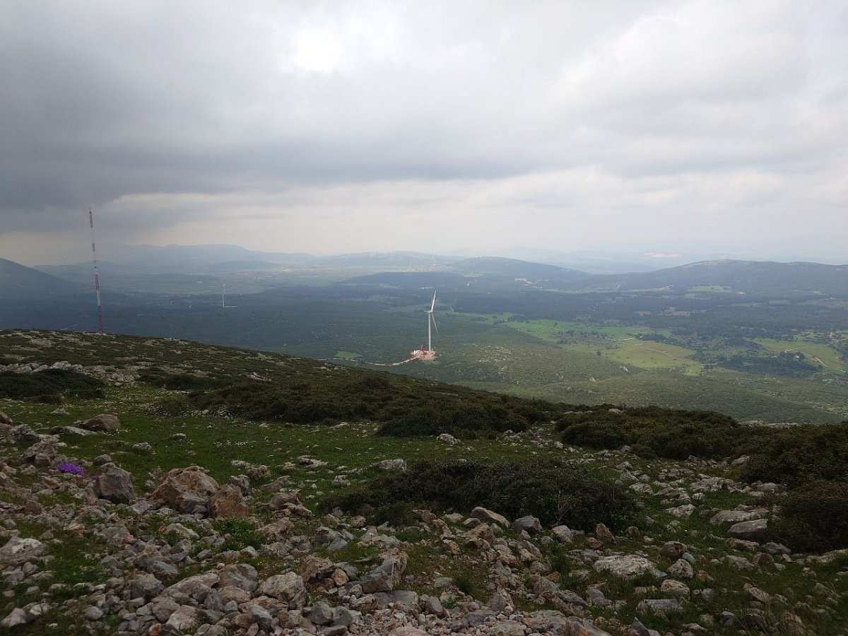 Μουγγουλτός (959&nbsp;m)
