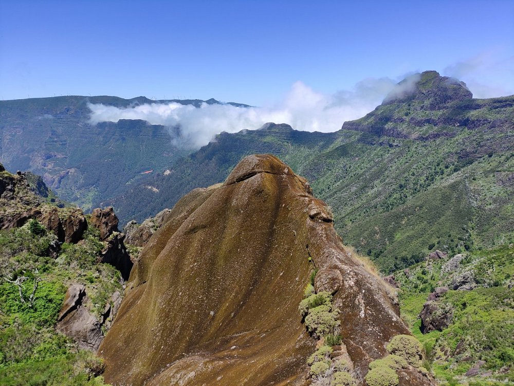 Pico das Empenas