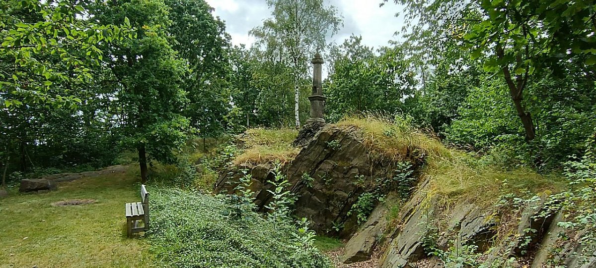 Mandlův kopec (523 m)