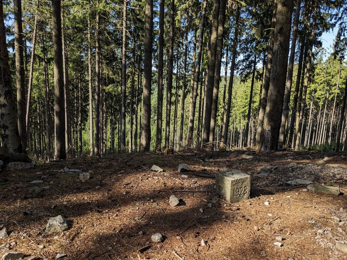 Holý vrch (632 m)