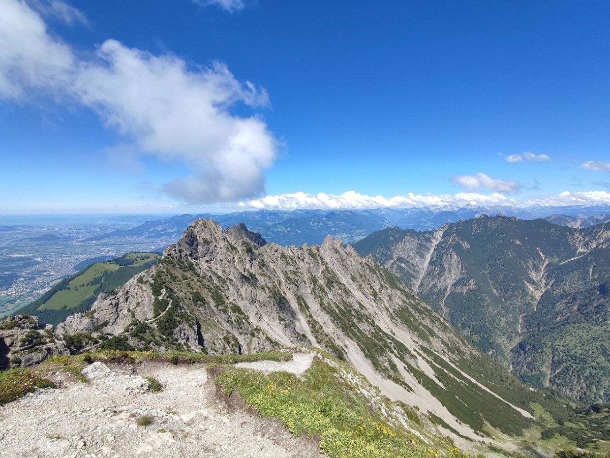 Kuegrat (2122 m)
