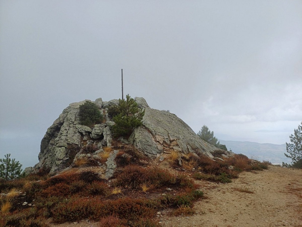 Αστραποκαμένο (808&nbsp;m)