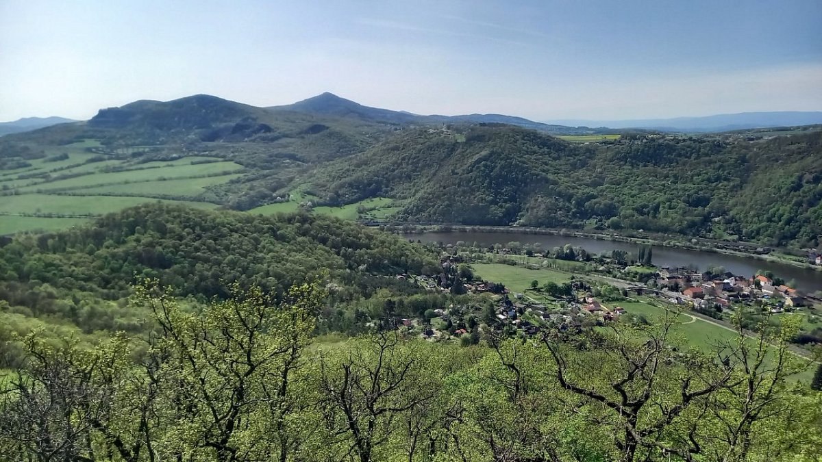 Malý Deblík (374 m)